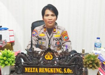 Manado. Berbuat Baik Apa Yang Bisa Di Terima Masyarakat, Ibu Kapolsek Terlihat Humanis. Kamis,11/1/2023