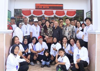 Penanda Tanganan Surat Pernyataan  Oleh Ahli Waris Bersama kuasa Hukum Dan Pemasangan Baliho Oleh Tim 21 Di Tanah Dyang Tanjung Merah Dan Persidangan Yang Tidak Di Hadiri Oleh Pemerintah Provinsi Sulawesi Utara. Bitung 17/1/2024