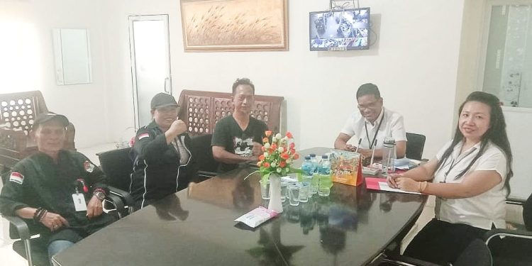 Bahas Lahan Yang Bersertifikat HPL Bersama Kepala BPN Kota Bitung, 24/4/2024.