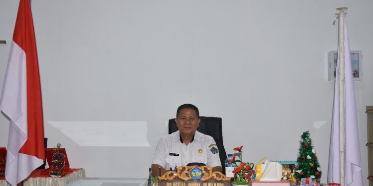 Kepsek SMK 1 Bitung Menerima Tamu Pariwisata Mancanegara Dari Belanda. Bitung, Kamis,4/4/2024.