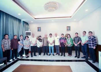 Gubernur Sulut Menggelar Rapat Bersama SekProv Serta Jajaran SKPD Terkait Dan Stakeholder P.T Pengembang Pariwisata Sulut., 2/4/2025..