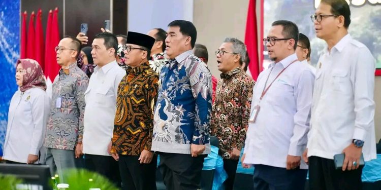 Gubernur Sulawesi Utara Memaparkan Kesiapan Pembentukan Koperasi Merah Putih (KMP) Se Sulut Di Hadapan Para Menteri Terkait.31/5/2025.