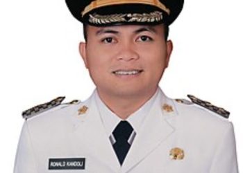 Bupati Kabupaten Minahasa tenggara Ronald Kondoli Menggelar Gerakan Pasar Murah Stabilisasi Pasokan Dan Harga Pangan Di Kecamatan Pasan. Rabu, 23/07/2025.