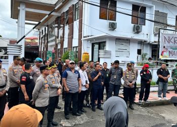 Aksi Unjuk Rasa Oleh Ormas Adat, BMI Kota Bitung Di Depan Kantor Pengadilan Negeri/Perikanan Bitung. 02/09/2025.