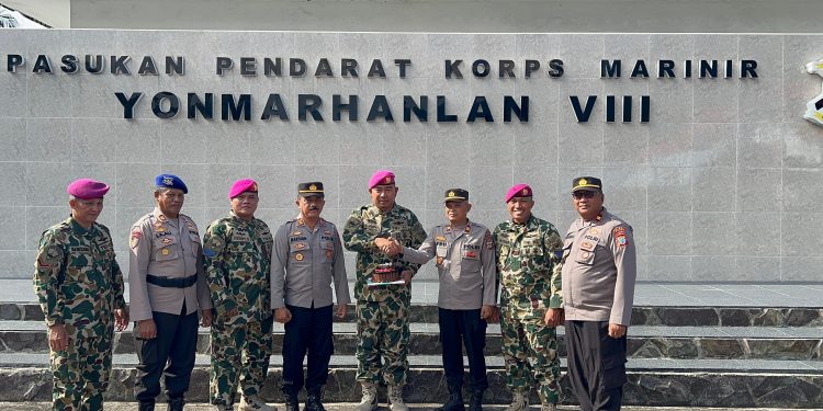 Polres Bitung Wujudkan Dukungan Dan Sinegritas Antara TNI – Polri Di HUT TNI Ke 80.