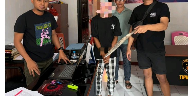 Tim Tarsius Polres Bitung Berhasil dan Mengungkap Pelaku Penganiayaan Berinisial CH (15) Kurang dari 12 Jam.