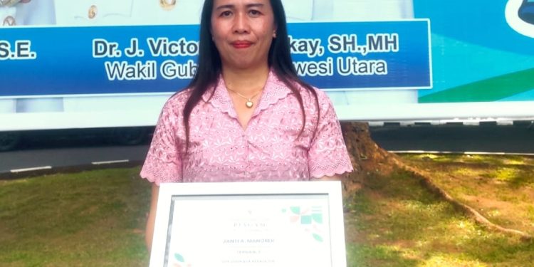 Kepsek SLB Teresia Sonder Apresiasi Penigkatan Kopetensi dan Kesejahteraan Guru Oleh Pemerintah R.I, “Mengabdi Untuk Melayani Dengan Semangat Cinta Kasih”